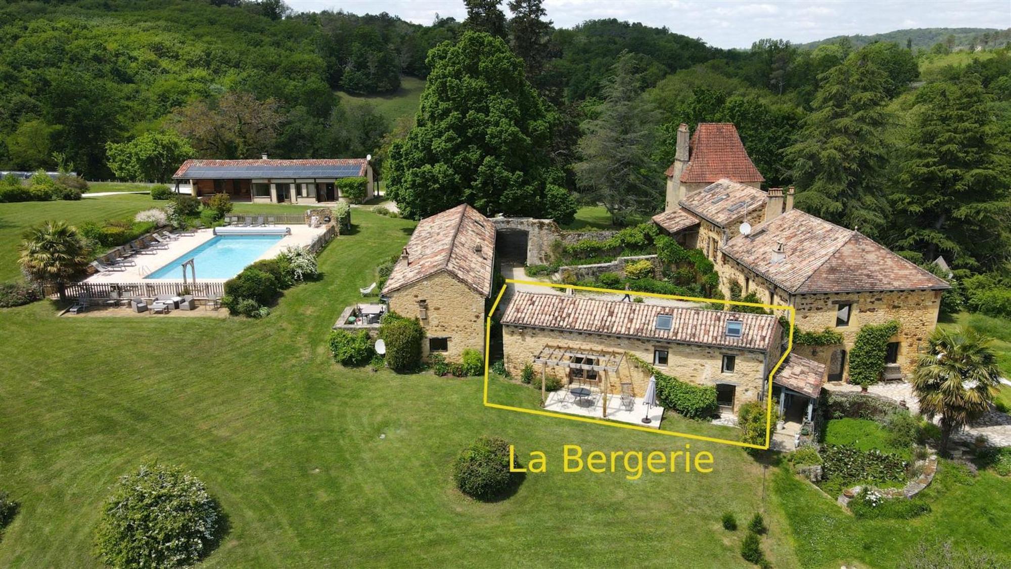 Domaine De Cournet Haut, A 17Th Century Property Set On A Calm, Idyllic Domain With Pool, Tennis, Bikes And More Les Vauries Cameră foto