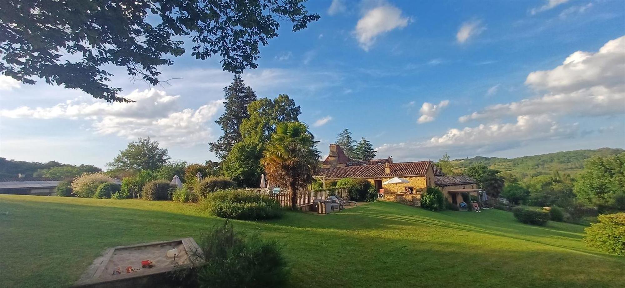 Domaine De Cournet Haut, A 17Th Century Property Set On A Calm, Idyllic Domain With Pool, Tennis, Bikes And More Les Vauries Exterior foto